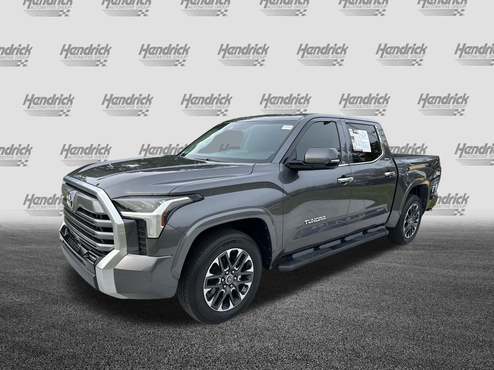 Used 2023 Toyota Tundra Limited w/ Power Package RWD image 5