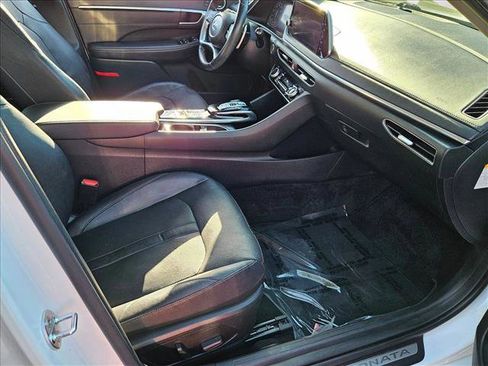 Used 2022 Hyundai Sonata Limited FWD image 19