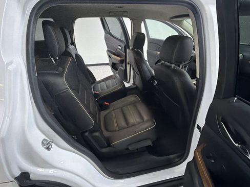 Used 2017 GMC Acadia Denali FWD image 26