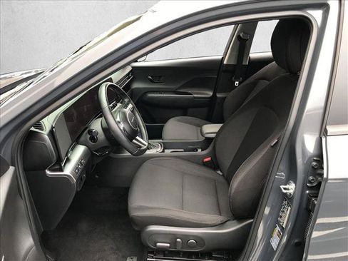 Used 2024 Hyundai Kona SEL FWD image 13