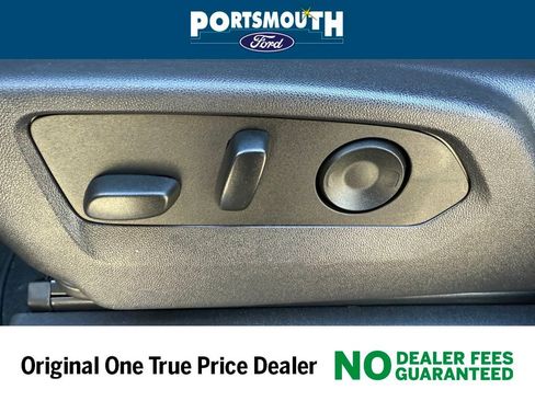 Used 2024 GMC Sierra 2500 AT4 w/ AT4 Premium Plus Package image 26