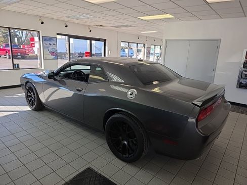 Used 2013 Dodge Challenger R/T w/ Sound Group II image 3
