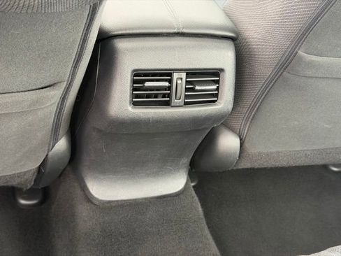Used 2017 Honda Accord EX image 18