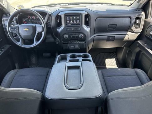 Used 2022 Chevrolet Silverado 1500 Custom image 17