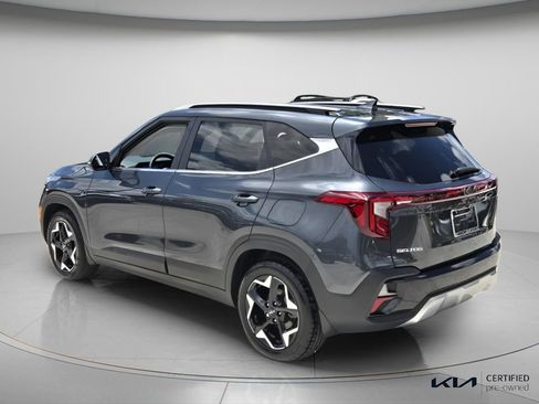 Certified 2025 Kia Seltos EX FWD image 8