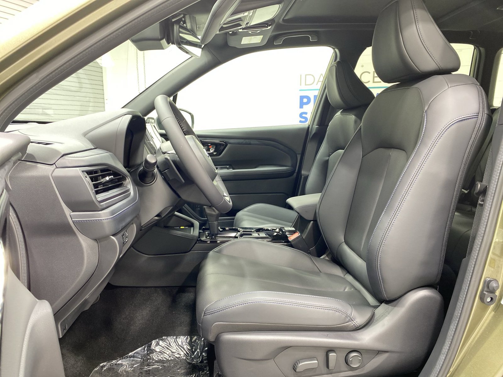 New 2026 Subaru Forester Touring AWD/4WD image 11