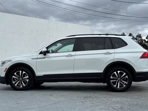 Used 2024 Volkswagen Tiguan S image 7