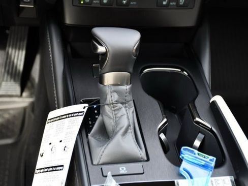 New 2025 Lexus ES 350 w/ Premium Package image 28