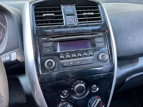 Used 2015 Nissan Versa Note SV FWD image 6