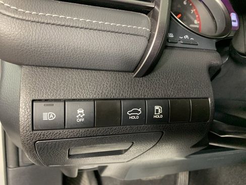 Used 2024 Toyota Camry XSE image 18