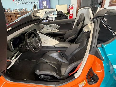 Used 2024 Chevrolet Corvette Stingray Premium Conv w/ 3LT image 22
