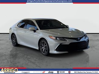 Used 2022 Toyota Camry XLE FWD video 1