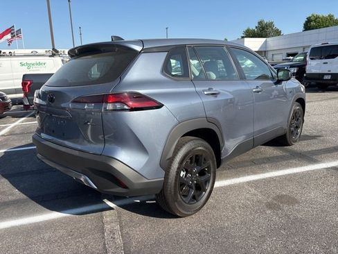 Used 2026 Toyota Corolla Cross L image 5