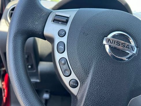 Used 2015 Nissan Rogue S w/ Convenience Package AWD/4WD image 14