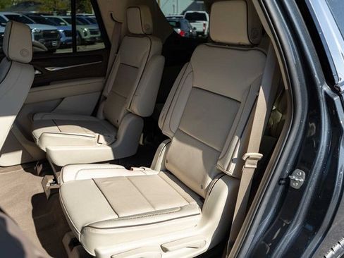 Used 2022 GMC Yukon Denali w/ Max Trailering Package image 14