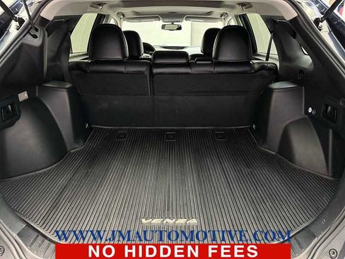 Used 2013 Toyota Venza XLE w/ XLE Premium Pkg AWD/4WD image 17