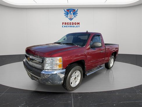 Used 2013 Chevrolet Silverado 1500 LT image 2