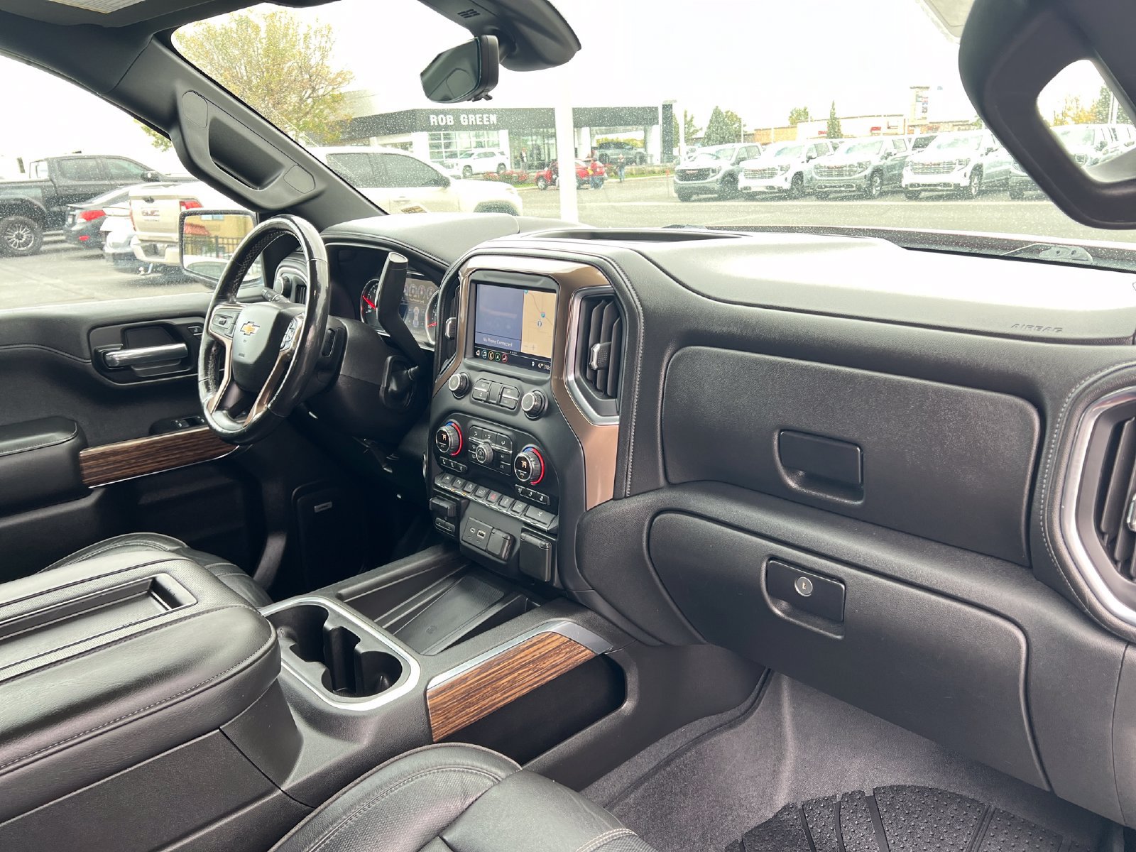 Used 2019 Chevrolet Silverado 1500 High Country w/ High Country Premium Package AWD/4WD image 36