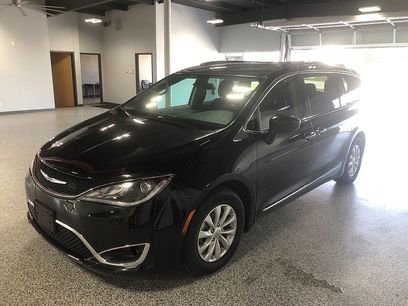 Used 2018 Chrysler Pacifica Touring-L Plus