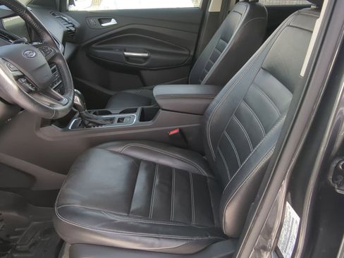 Used 2018 Ford Escape Titanium image 20