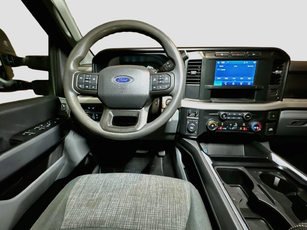 Used 2023 Ford F450 XLT w/ XLT Value Package AWD/4WD image 30