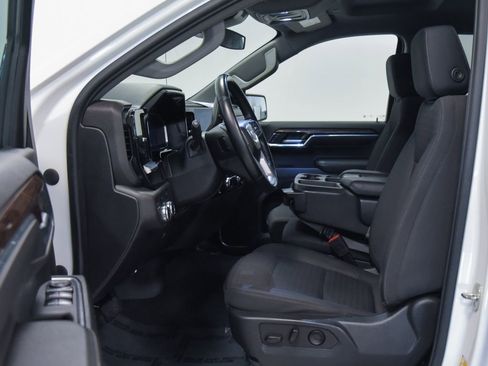 Used 2023 GMC Sierra 1500 SLE AWD/4WD image 12