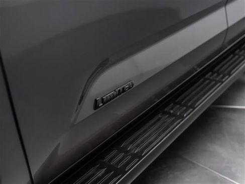 Used 2024 Toyota Sequoia Limited image 15