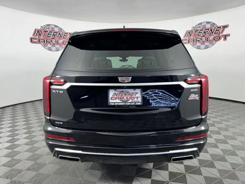 Used 2024 Cadillac XT6 Premium Luxury w/ Technology Package AWD/4WD image 6