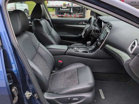 Used 2016 Nissan Maxima SR w/ Midnight Edition FWD image 30