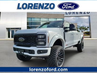 New 2026 Ford F250 Lariat w/ Black Appearance Package