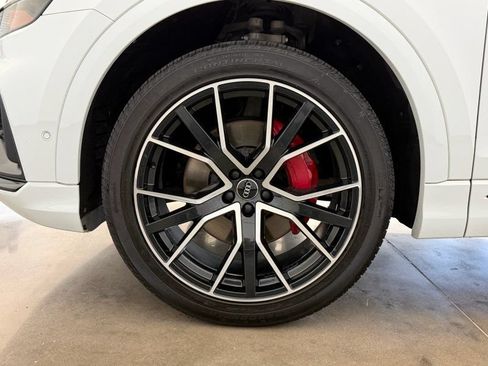 Used 2019 Audi Q8 Premium Plus w/ Premium Plus AWD/4WD image 11