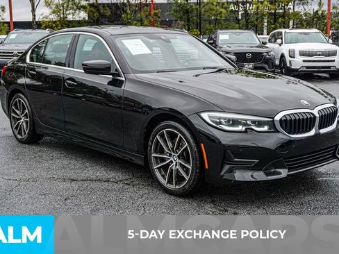 Used 2022 BMW 330i Sedan w/ Driving Assistance Package image 4