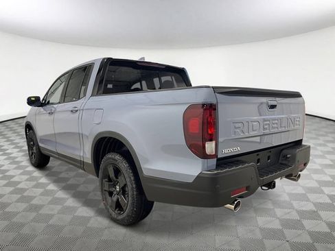 New 2026 Honda Ridgeline Black Edition image 3
