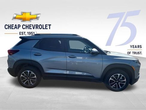 Used 2024 Chevrolet TrailBlazer LT AWD/4WD image 6