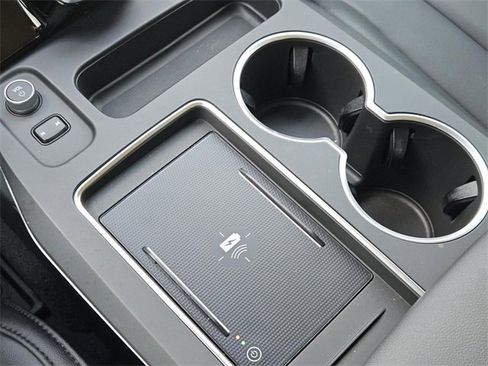 Used 2025 Acura MDX Base image 25