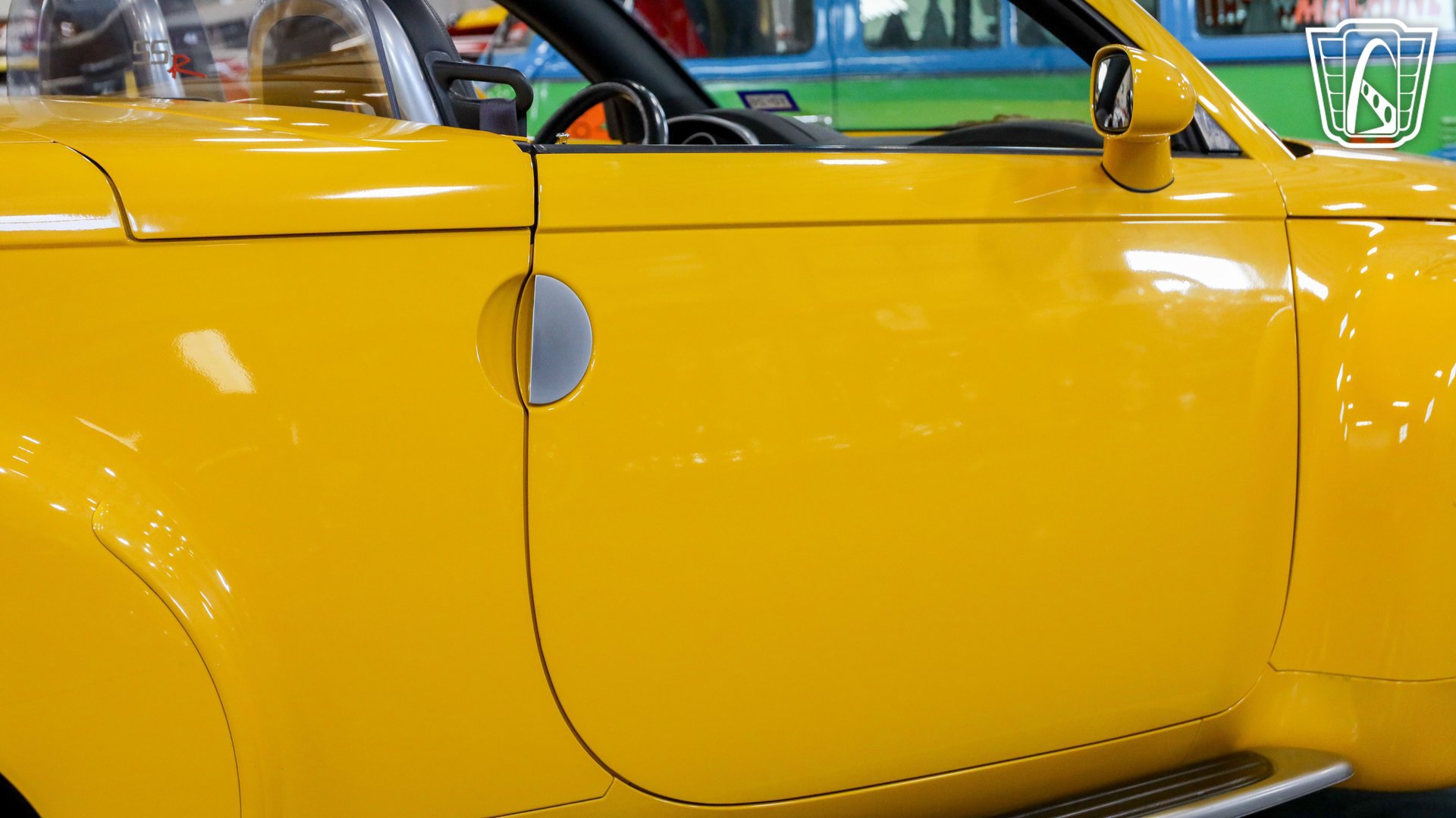 Used 2004 Chevrolet SSR w/ Preferred Equipment Group RWD image 33