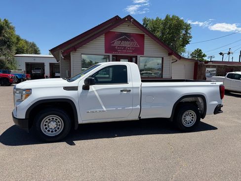 Used 2019 GMC Sierra 1500 4x4 Regular Cab image 2