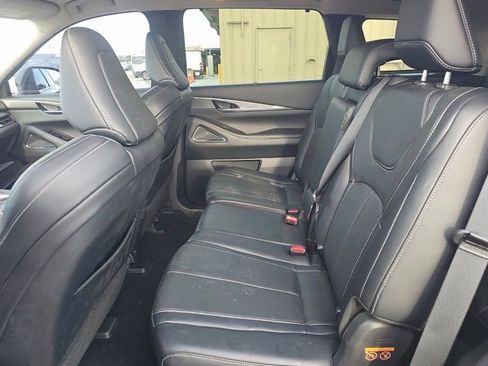 Certified 2023 INFINITI QX60 Luxe w/ Performance Audio Package FWD image 10