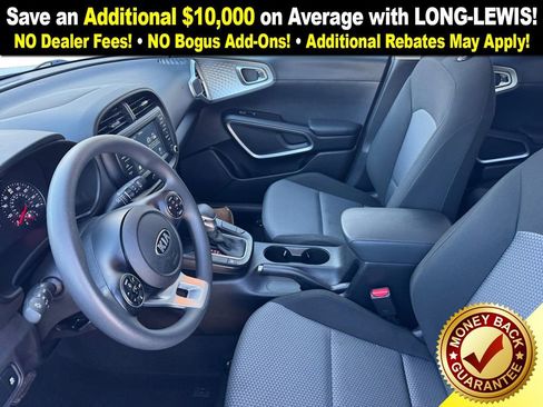 Used 2021 Kia Soul LX image 14