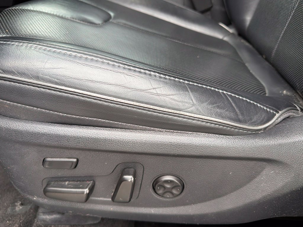 Used 2021 Hyundai Santa Fe Limited AWD/4WD image 10