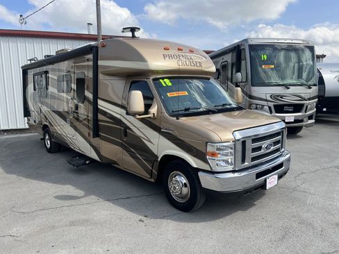Used 2017 Ford E-450 and Econoline 450 Super Duty w/ Motorhome Prep Package RWD image 1