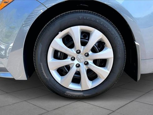 Certified 2025 Toyota Corolla LE image 11