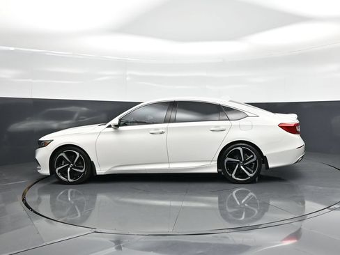 Used 2019 Honda Accord Sport image 27