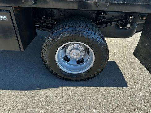 Used 2019 RAM 3500 Tradesman image 15