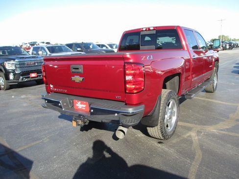 Used 2019 Chevrolet Silverado 2500 LTZ w/ Duramax Plus Package image 4