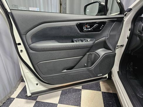 New 2025 Subaru Forester Touring w/ Popular Package - Touring AWD/4WD image 9