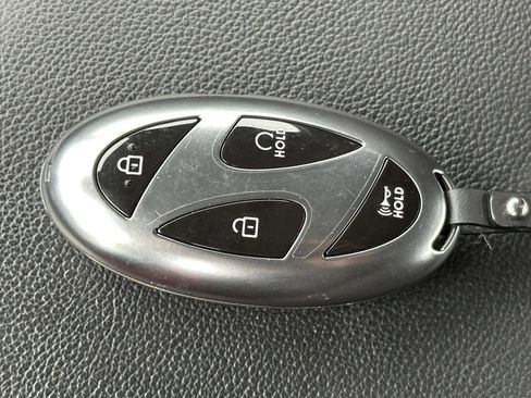 Used 2024 Hyundai Elantra SEL w/ Convenience Package image 14