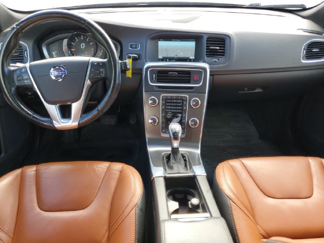 Used 2015 Volvo V60 T5 Platinum FWD image 25
