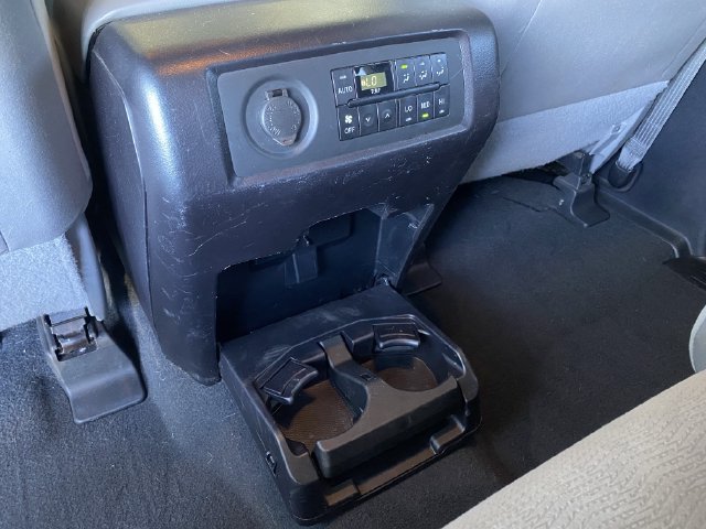 Used 2020 Toyota Sequoia SR5 w/ Carpet Mat Package (TMS) RWD image 14