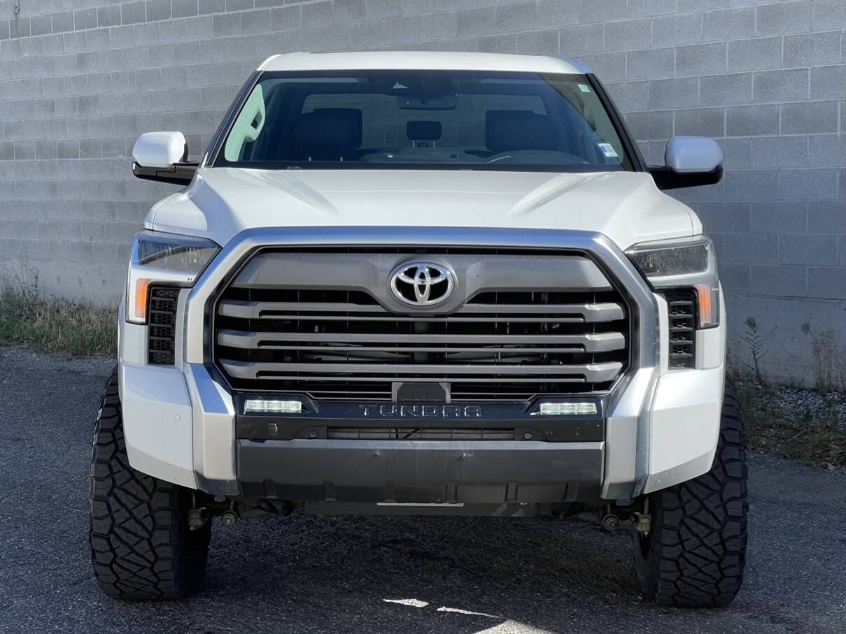Used 2022 Toyota Tundra Limited AWD/4WD image 23